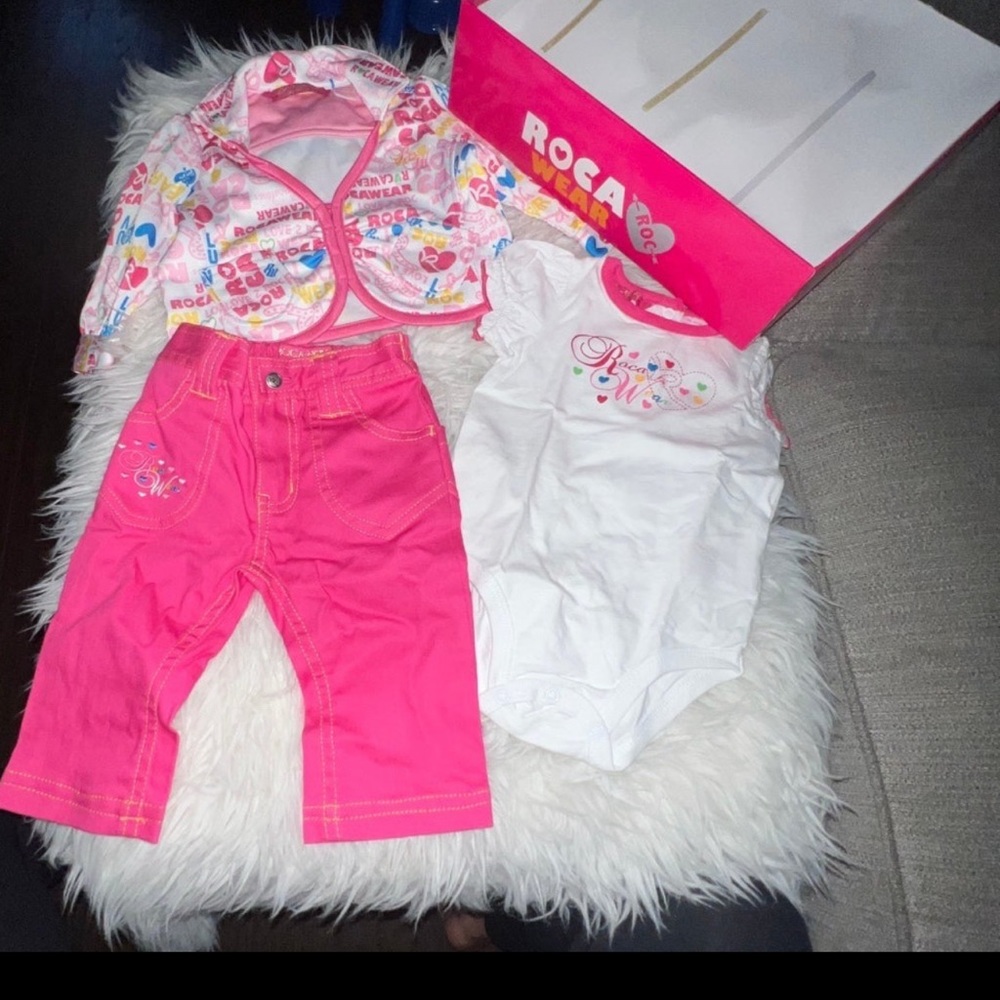 VINTAGE ROCAWEAR BABY GIRL SET - Picture 4 of 9
